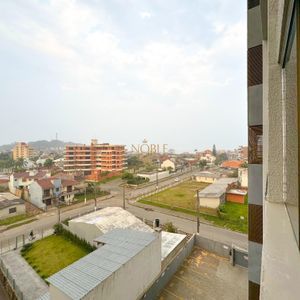 Loft com 50m², 1 dormitório, 1 suíte, 1 vaga no Loft Las Piedras em Torres para Comprar