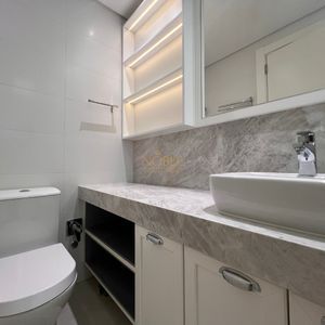 Apartamento com 220m², 4 dormitórios, 4 suítes, 3 vagas no Vitra em Torres para Comprar