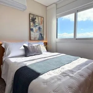 Apartamento com 118m², 3 dormitórios, 2 suítes, 2 vagas no Punta Del Sole em Torres para Comprar