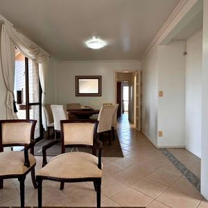 Apartamento com 115m², 3 dormitórios, 1 suíte, 1 vaga no Condomínio Edif. Porto Seguro em Torres para Comprar