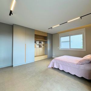 Casa de Condomínio com 435m², 4 dormitórios, 4 suítes, 4 vagas no Ocean Side em Torres para Comprar