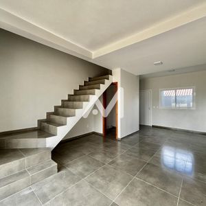 Sobrado com 80m² e 2 dormitórios no bairro Conventos em Lajeado para Comprar