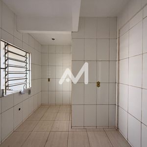 Apartamento com 50m² e 3 dormitórios no bairro Centro em Lajeado para Alugar