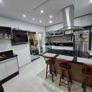 Casa de Condomínio no Jardim Califórnia em Jacareí - imagem 21