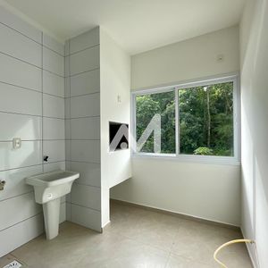 Apartamento com 71m² e 3 dormitórios no bairro São Cristóvão em Lajeado para Alugar