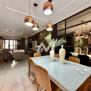 Sobrado com 160m² e 3 dormitórios no bairro Universitário em Lajeado para Comprar