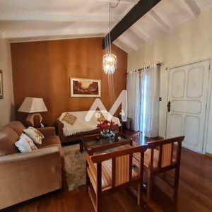 Casa com 166m² e 3 dormitórios no bairro Oriental em Estrela para Comprar