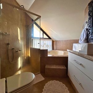 Cobertura com 249m², 3 dormitórios, 2 suítes, 3 vagas no Marechiare em Torres para Comprar