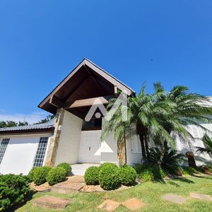 Casa com 660m² e 4 dormitórios no bairro Alto do Parque em Lajeado para Comprar