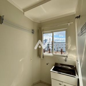 Apartamento com 60m² e 2 dormitórios no bairro São Cristóvão em Lajeado para Alugar