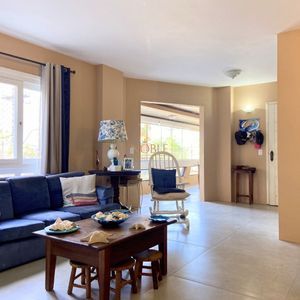 Apartamento com 146m², 4 dormitórios, 2 suítes, 2 vagas no Farol Da Praia em Torres para Comprar