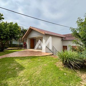 Casa com 248m² e 3 dormitórios no bairro São Cristóvão em Lajeado para Alugar