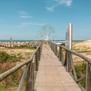 Casa de Condomínio com 360m², 4 dormitórios, 4 suítes, 2 vagas no Ocean Side em Torres para Comprar