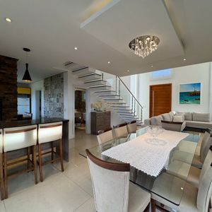 Casa de Condomínio com 187m², 3 dormitórios, 1 suíte, 4 vagas no Reserva das Águas em Torres para Comprar