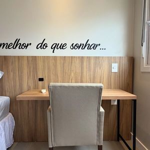 Apartamento com 52m², 1 dormitório, 1 suíte, 1 vaga no Punta Del Sole em Torres para Comprar