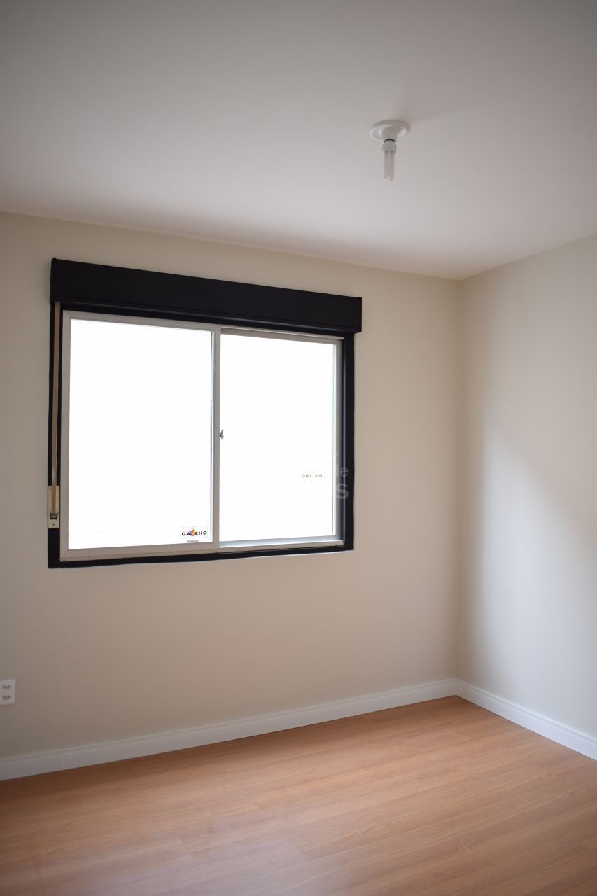 Apartamento para alugar com 3 quartos, 93m² - Foto 5