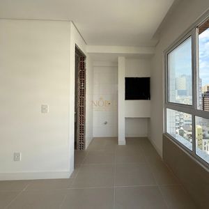 Apartamento com 78m², 2 dormitórios, 1 suíte, 1 vaga no San Pietro em Torres para Comprar
