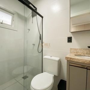 Sobrado com 54m², 2 dormitórios, 1 vaga no Residencial Bela Vista em Torres para Comprar