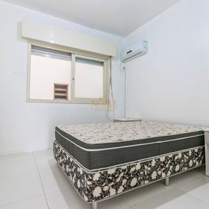 Apartamento com 85m², 2 dormitórios, 1 suíte, 1 vaga no Arlindo Zatti em Torres para Comprar