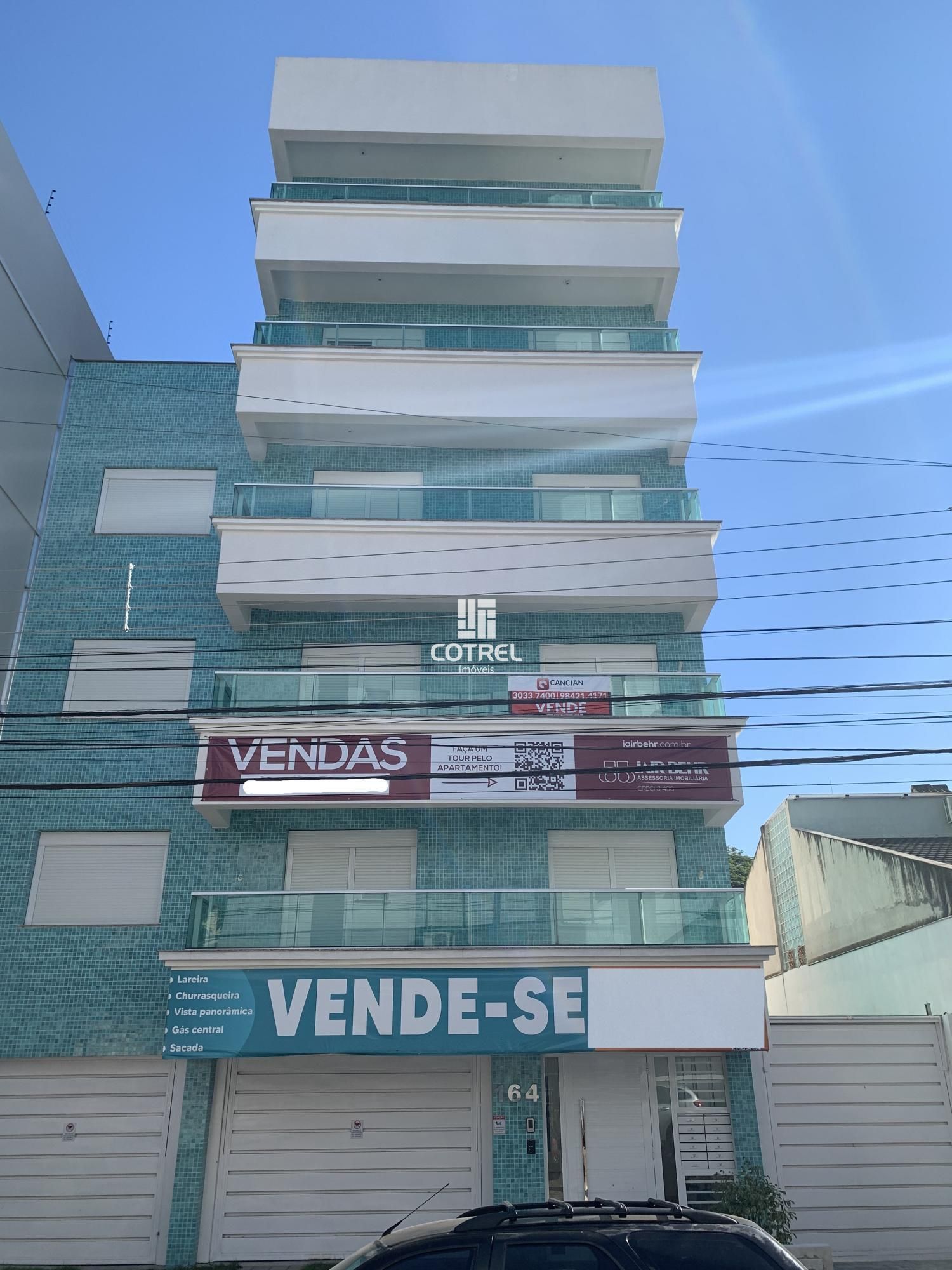 Apartamento com 3 dormitórios, suíte e vaga dupla de garagem no Residencial Cian