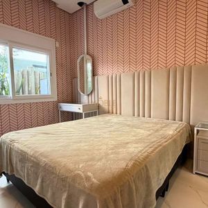 Casa de Condomínio com 233m², 3 dormitórios, 3 suítes, 2 vagas no Reserva das Águas em Torres para Comprar