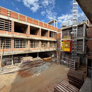 Apartamento com 52m², 1 dormitório, 1 vaga no Florença em Torres para Comprar