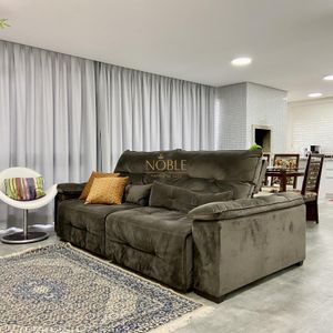Cobertura com 176m², 3 dormitórios, 1 suíte, 2 vagas no Casa Carmel em Torres para Comprar