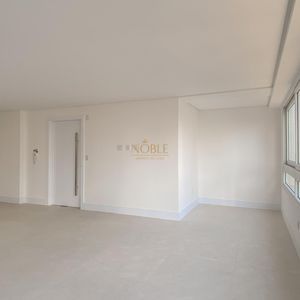 Apartamento com 130m², 3 dormitórios, 1 suíte, 2 vagas no Monterrey em Torres para Comprar