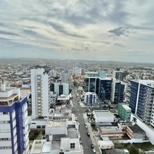 Cobertura com 152m², 3 dormitórios, 2 suítes, 2 vagas no Vesta em Torres para Comprar