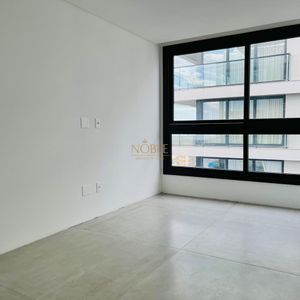 Apartamento com 142m², 3 dormitórios, 3 suítes, 2 vagas no Voga em Torres para Comprar