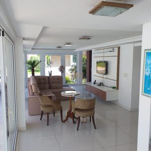 Casa de Condomínio, 3 dormitórios, 1 suíte, 1 vaga no Ocean Side em Torres para Comprar