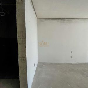 Apartamento com 80m², 2 dormitórios, 1 suíte, 1 vaga no Mirage em Torres para Comprar