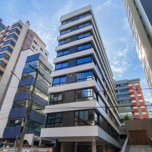 Apartamento com 77m², 2 dormitórios, 2 suítes, 1 vaga no Praça Quatro em Torres para Comprar