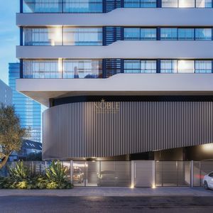 Apartamento com 145m², 3 dormitórios, 3 suítes, 2 vagas no Yachthouse em Torres para Comprar