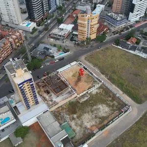 Apartamento com 85m², 2 dormitórios, 2 suítes, 2 vagas no Atlantico em Torres para Comprar