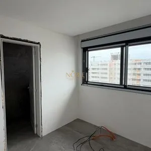 Apartamento com 165m², 3 dormitórios, 3 suítes, 3 vagas no Vanguard em Torres para Comprar