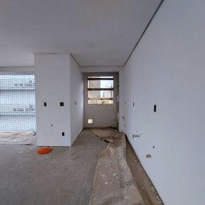 Apartamento com 83m², 2 dormitórios, 1 suíte, 2 vagas no Mirage em Torres para Comprar