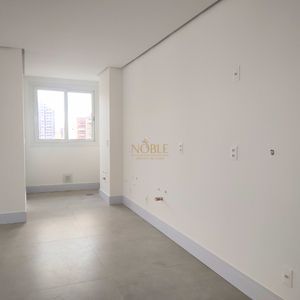 Apartamento com 135m², 3 dormitórios, 3 suítes, 2 vagas no Montalcino em Torres para Comprar