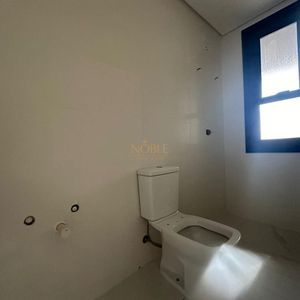 Apartamento com 110m², 3 dormitórios, 1 suíte, 2 vagas no LONDON em Torres para Comprar