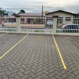 Apartamento com 59m², 2 dormitórios, 1 suíte, 1 vaga no Residencial Jardim Europa em Torres para Comprar