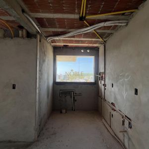 Apartamento com 51m², 2 dormitórios, 1 vaga no Majestic Residencial em Torres para Comprar