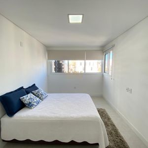 Apartamento com 105m², 3 dormitórios, 1 suíte, 1 vaga no Paris em Torres para Comprar