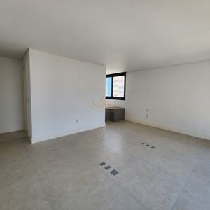 Apartamento com 220m², 4 dormitórios, 4 suítes, 3 vagas no Vitra em Torres para Comprar