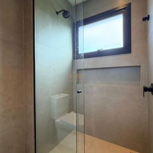 Casa, 3 dormitórios, 3 suítes, 2 vagas no Ocean Side em Torres para Comprar