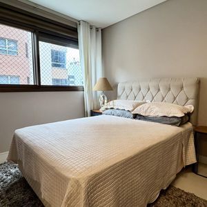 Apartamento com 77m², 2 dormitórios, 2 suítes, 1 vaga no Véritas em Torres para Comprar