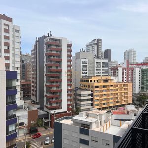 Apartamento com 73m², 2 dormitórios, 1 suíte, 1 vaga no Magma em Torres para Comprar
