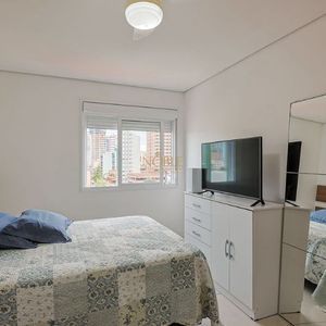 Apartamento com 99m², 3 dormitórios, 1 suíte, 2 vagas no Victória em Torres para Comprar