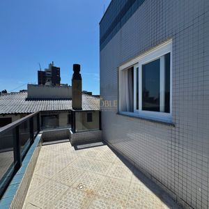 Cobertura com 182m², 4 dormitórios, 1 suíte, 1 vaga no Bella Vista em Torres para Comprar