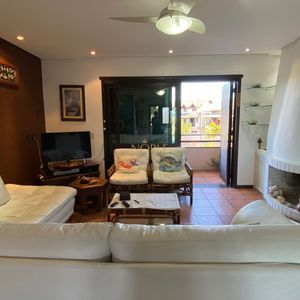 Apartamento com 193m², 4 dormitórios, 2 suítes, 1 vaga no Marina Del Rey em Torres para Comprar