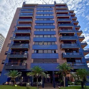 Apartamento com 125m², 3 dormitórios, 1 suíte, 1 vaga no Edifício Praia Grande em Torres para Comprar